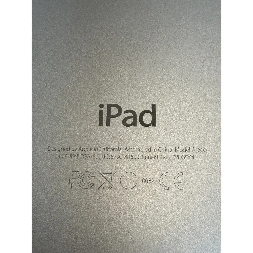 Apple iPad Mini 3 A1600 32GB 7.9